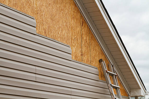 24/7 Emergency Vinyl Siding experts in Hood, VA